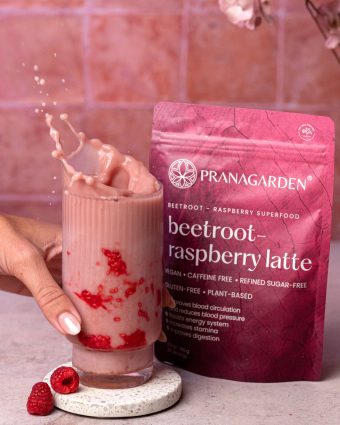 Cékla-málna-reishi latte - italpor 
